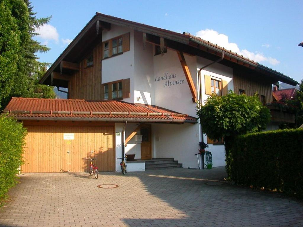 Landhaus Alpensee オーベルストドルフ エクステリア 写真